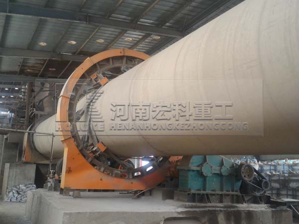 關于回轉窯設備的高效生產，操作工被賦予了什么職責